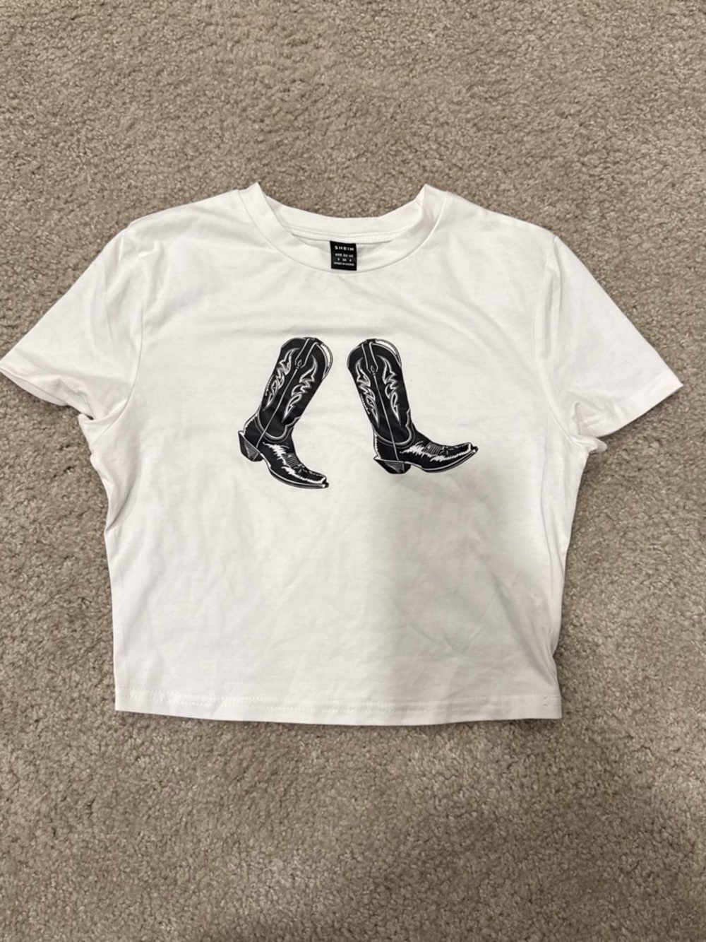 SHEIN Western Boot Graphic Short Sleeve Tee